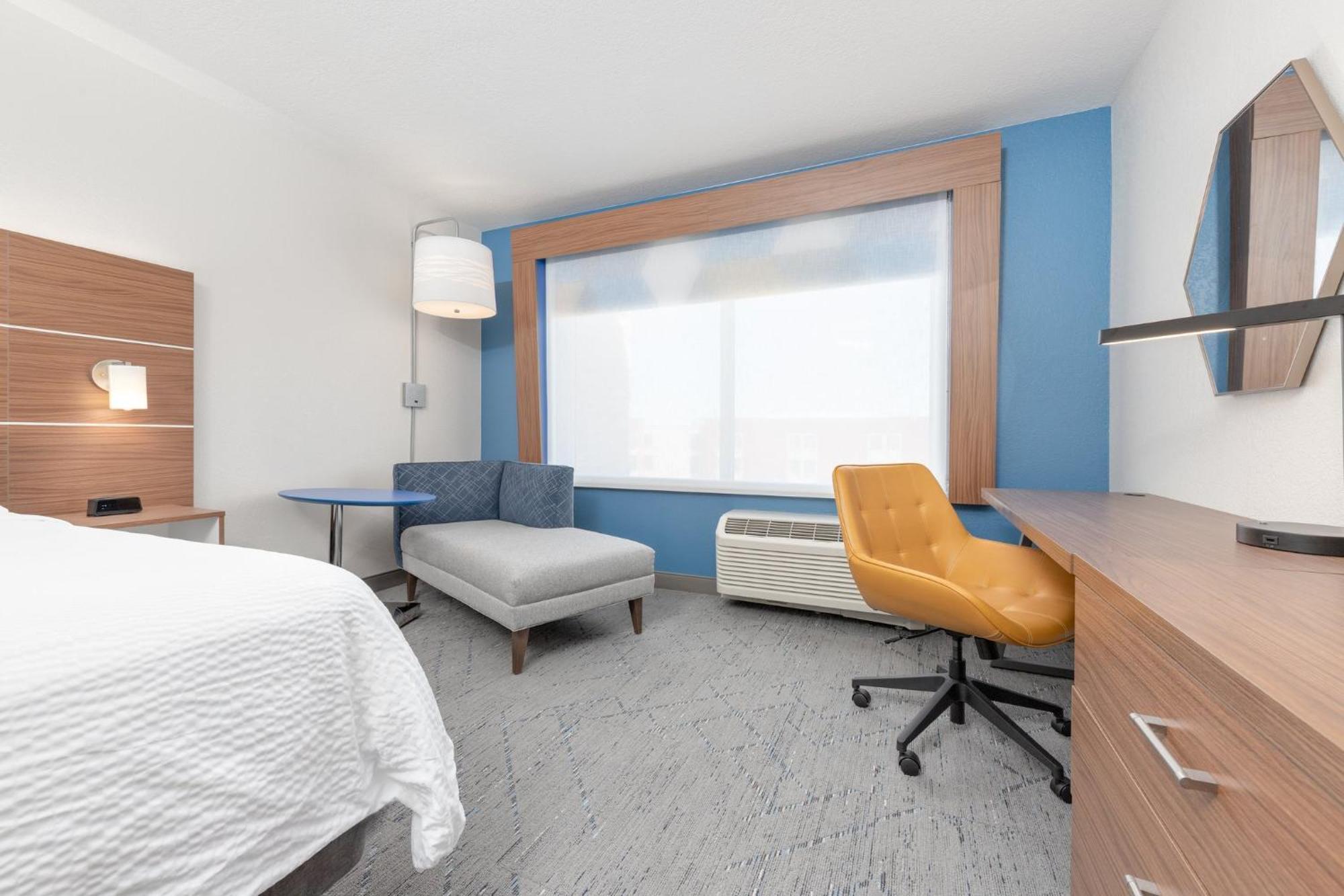 Holiday Inn Express & Suites Moore By Ihg Exterior foto